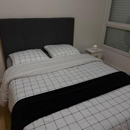 Spacieux Appartement De Charme, Pres De Paris Mantes-la-Jolie Exteriör bild
